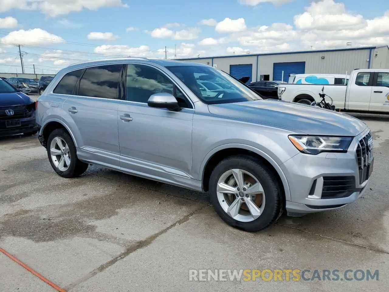 4 Photograph of a damaged car WA1AJAF74LD008623 AUDI Q7 2020