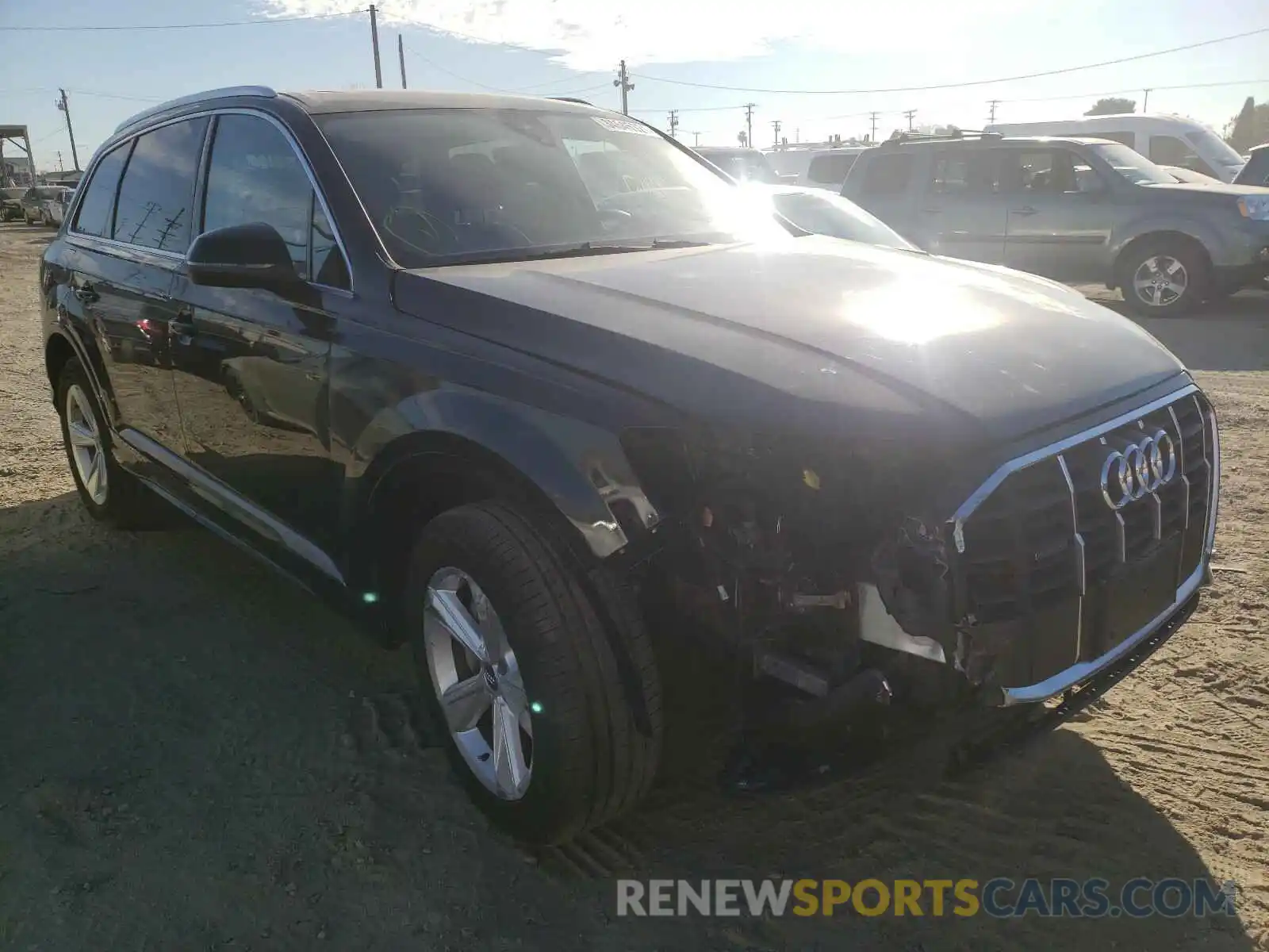 1 Photograph of a damaged car WA1AJAF76LD006999 AUDI Q7 2020