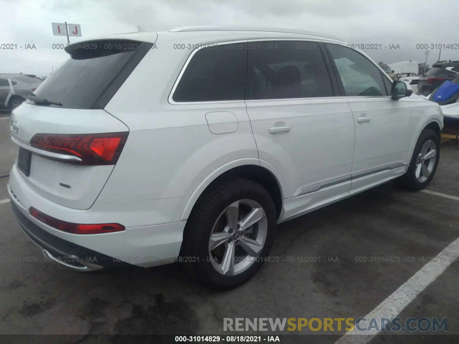 4 Photograph of a damaged car WA1AJAF79LD010903 AUDI Q7 2020