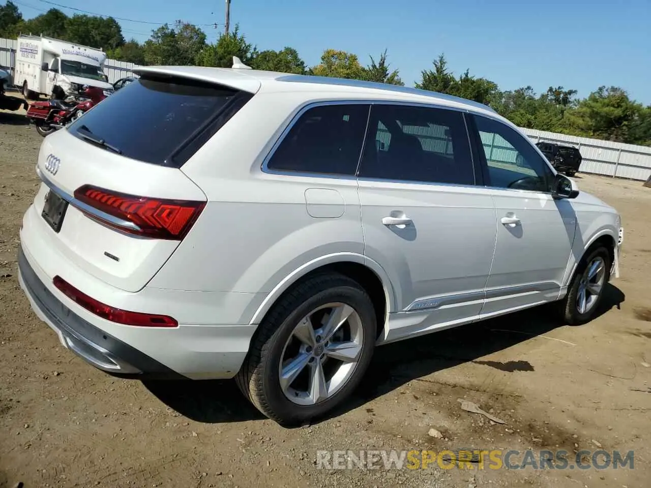 3 Photograph of a damaged car WA1AJAF7XLD011977 AUDI Q7 2020
