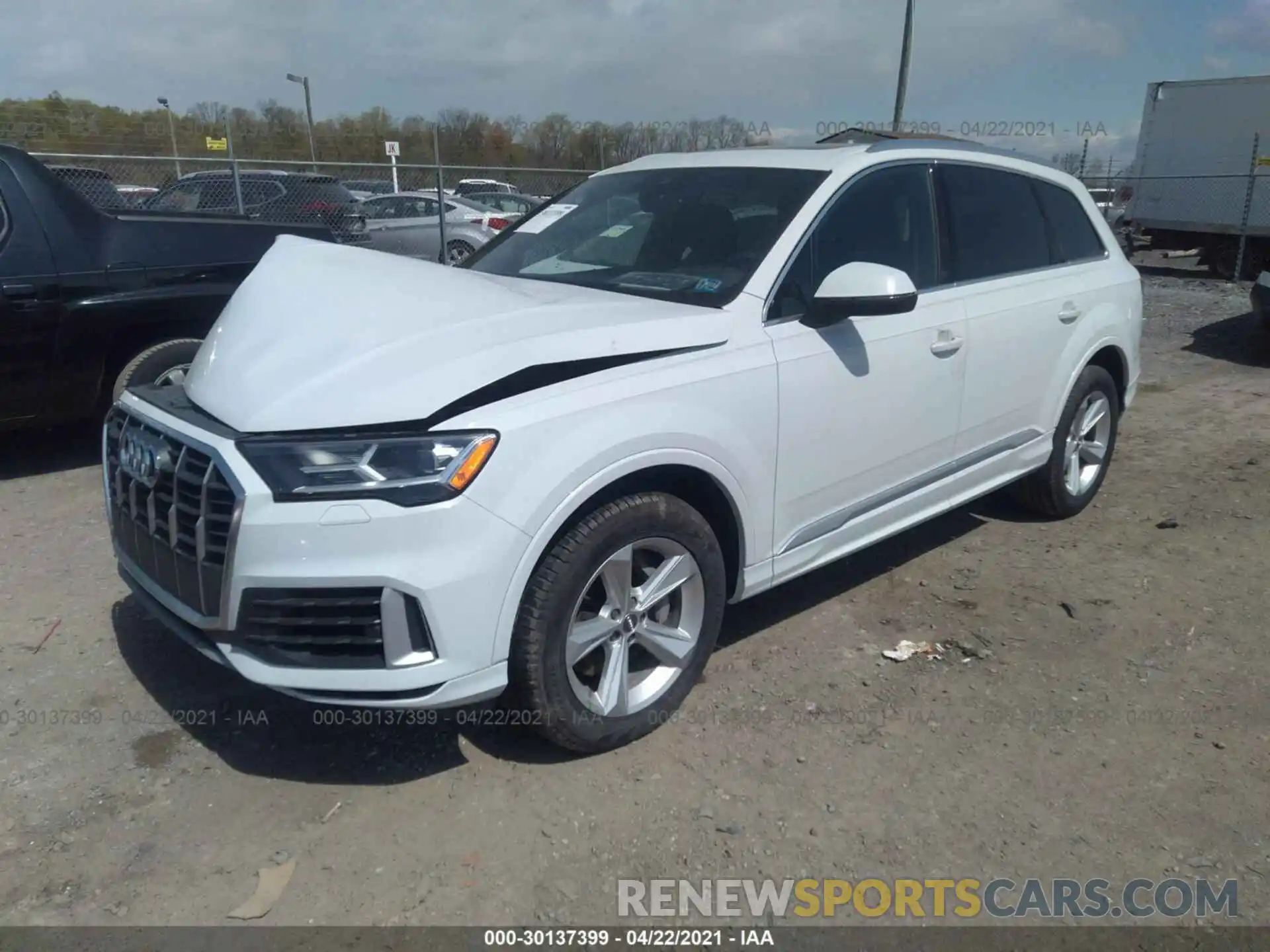 2 Photograph of a damaged car WA1AXAF70LD003515 AUDI Q7 2020