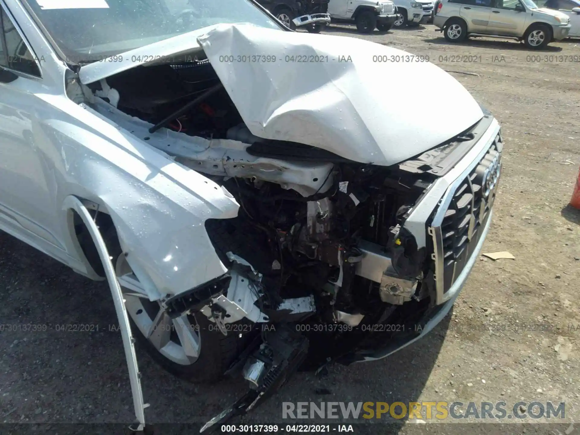 6 Photograph of a damaged car WA1AXAF70LD003515 AUDI Q7 2020