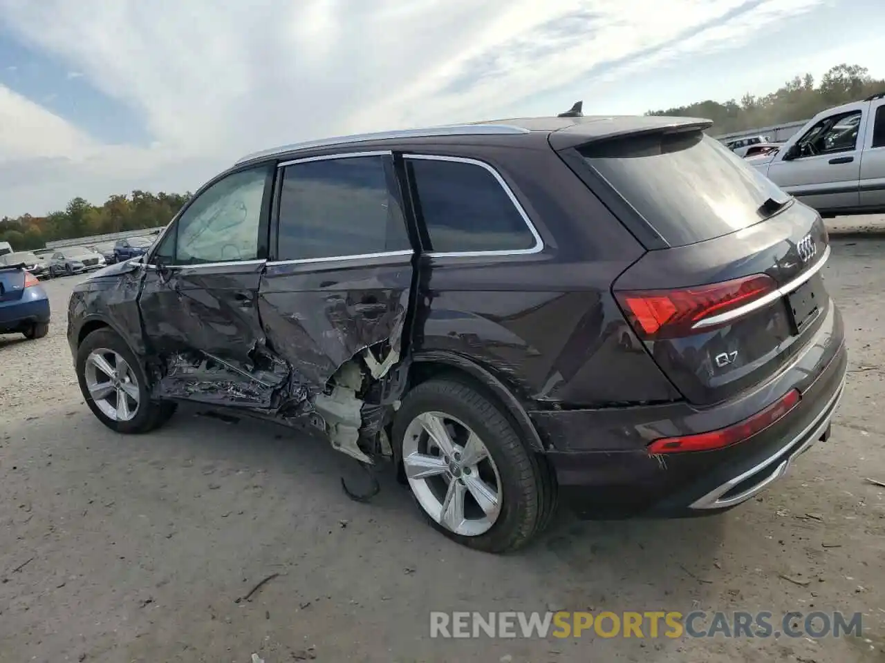 2 Photograph of a damaged car WA1AXAF73LD006991 AUDI Q7 2020