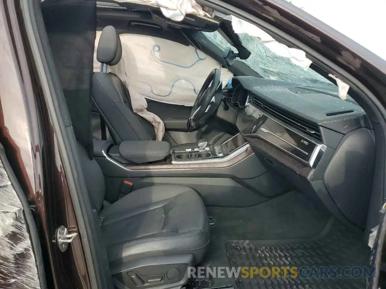 7 Photograph of a damaged car WA1AXAF73LD006991 AUDI Q7 2020