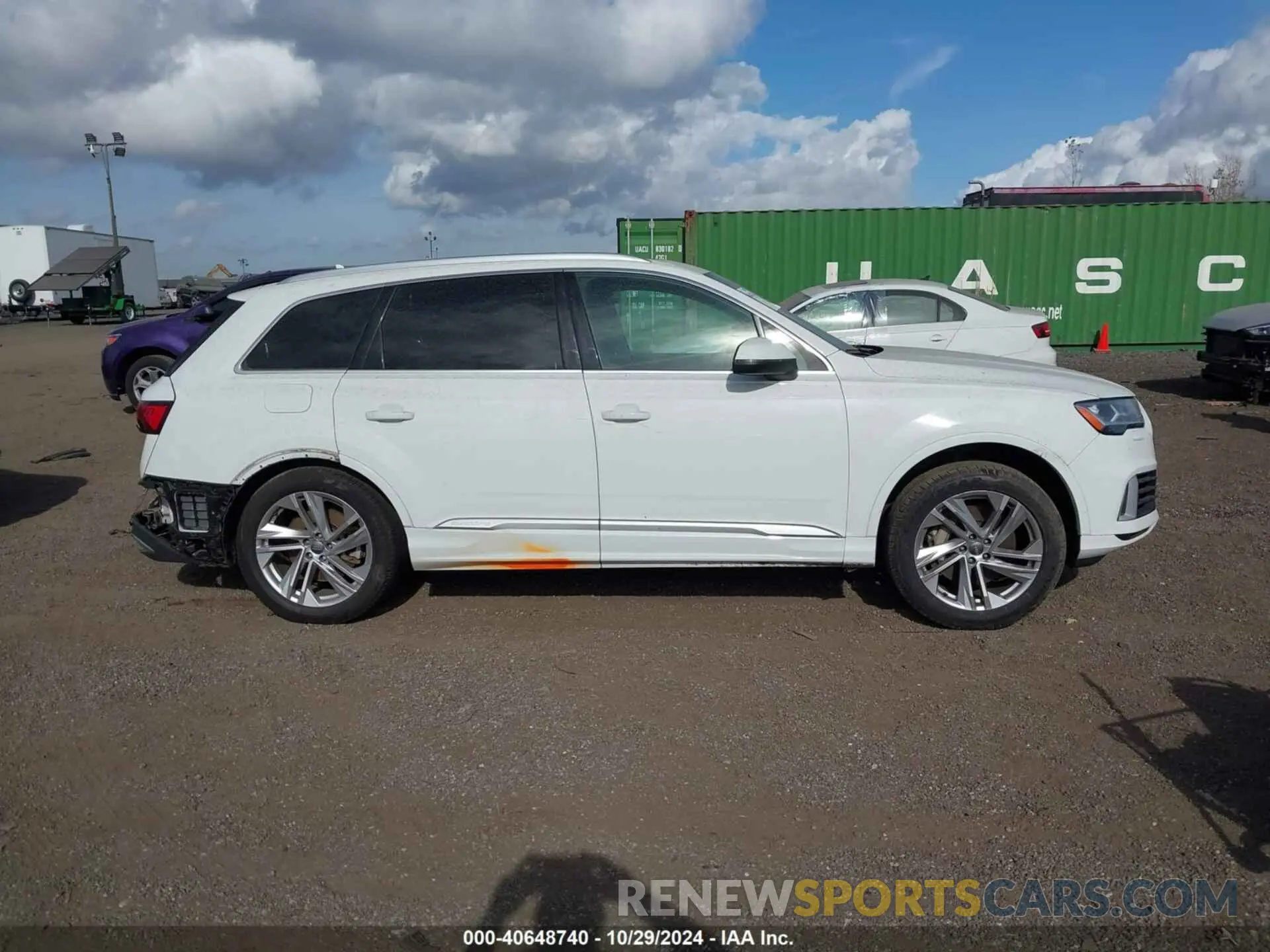 14 Photograph of a damaged car WA1AXAF73LD010703 AUDI Q7 2020