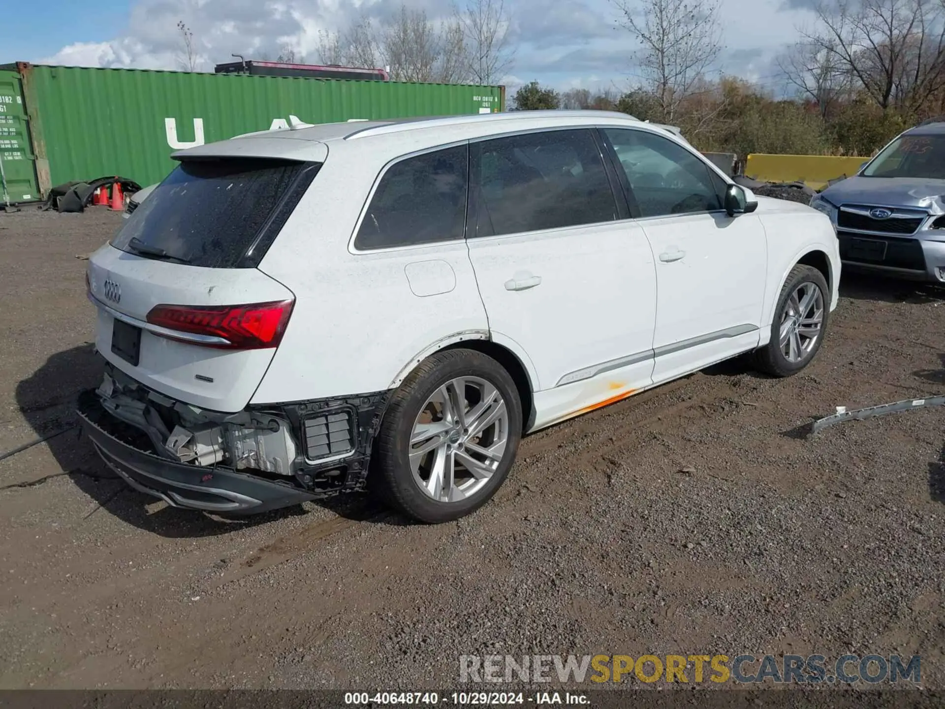 4 Photograph of a damaged car WA1AXAF73LD010703 AUDI Q7 2020