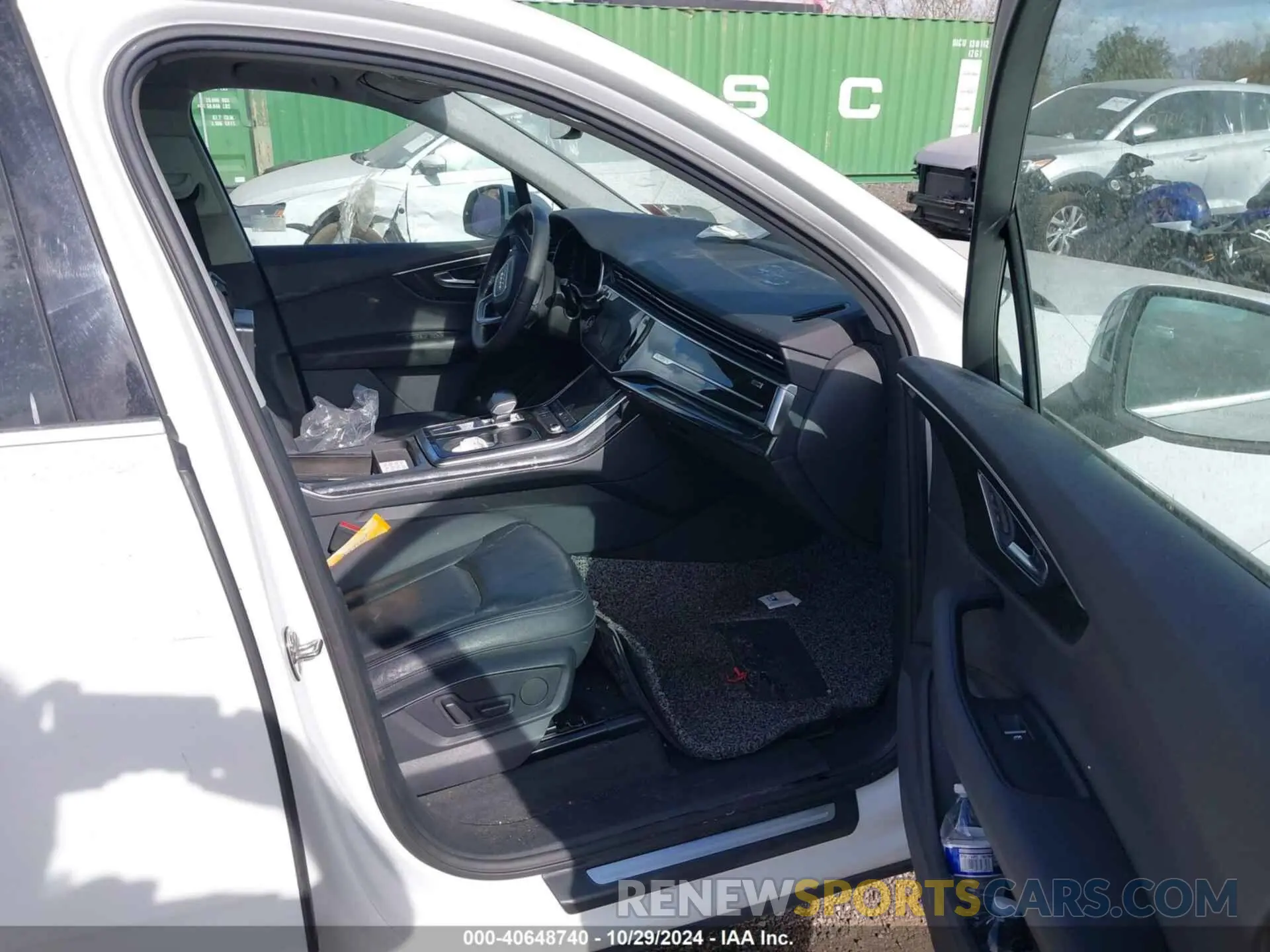 5 Photograph of a damaged car WA1AXAF73LD010703 AUDI Q7 2020