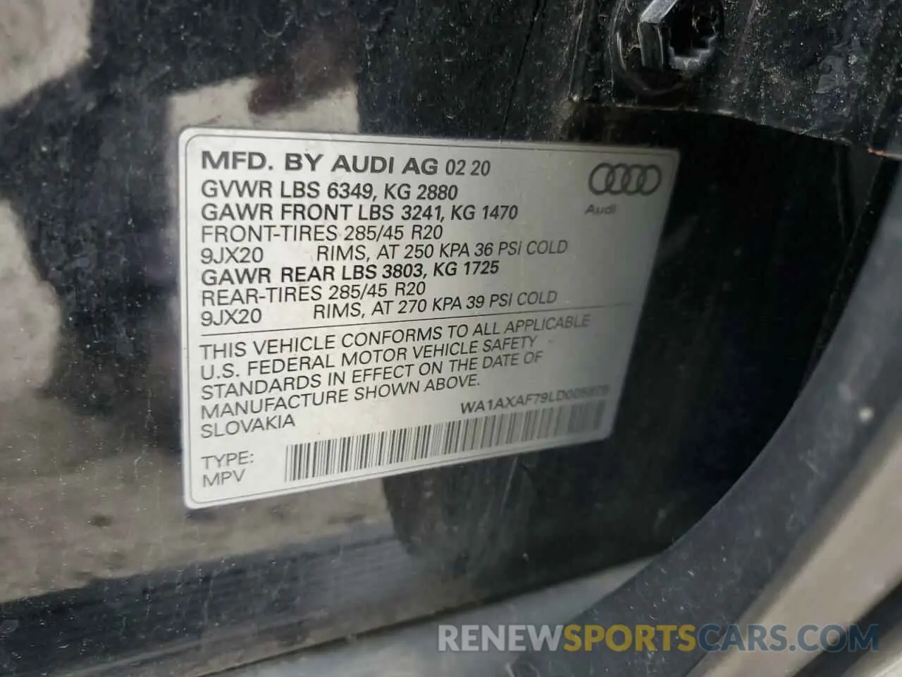 14 Photograph of a damaged car WA1AXAF79LD005876 AUDI Q7 2020