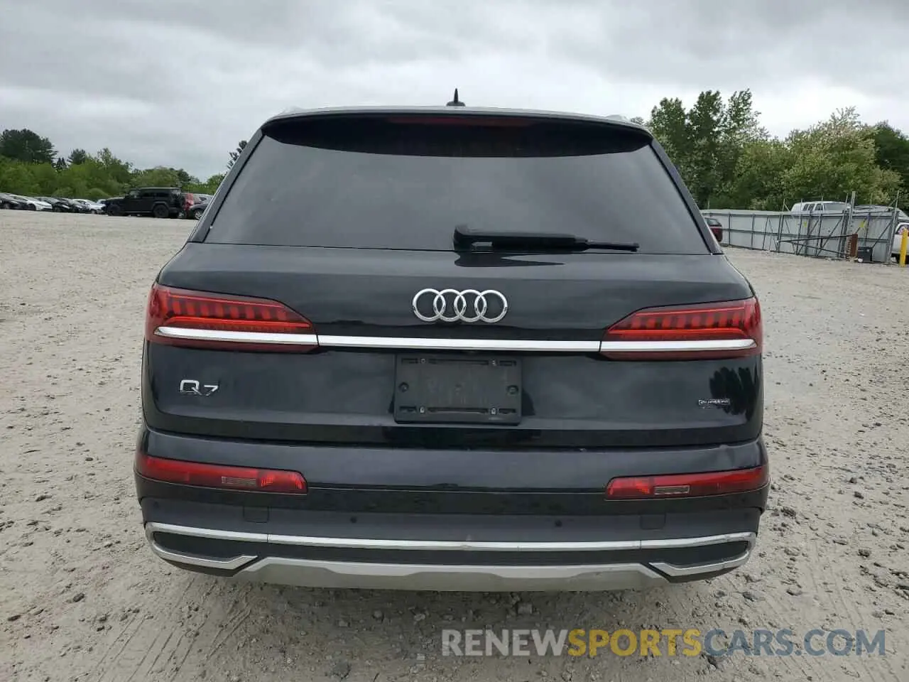 6 Photograph of a damaged car WA1AXAF79LD005876 AUDI Q7 2020