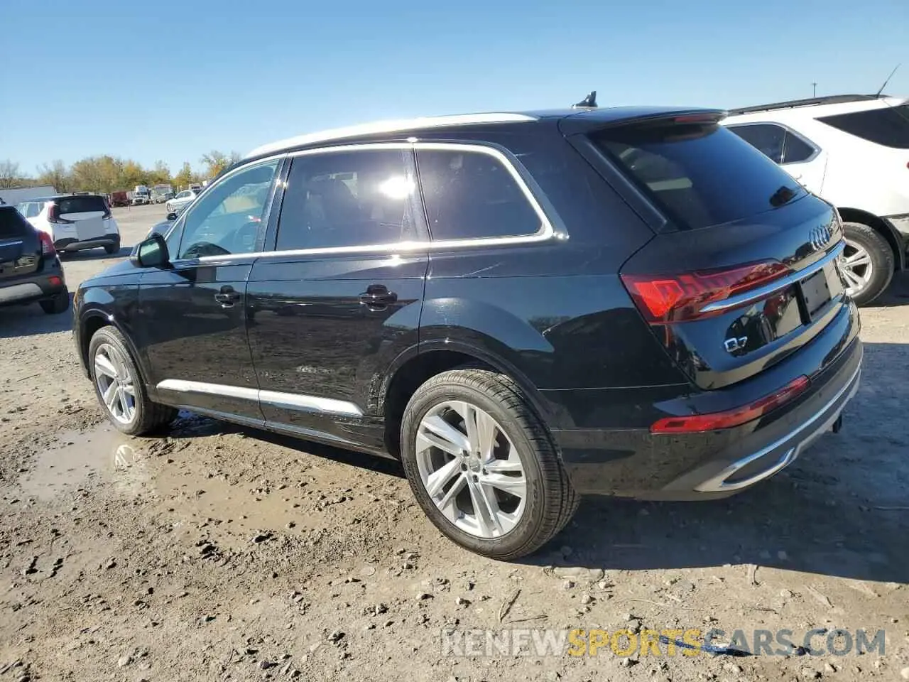 2 Photograph of a damaged car WA1AXAF7XLD010021 AUDI Q7 2020