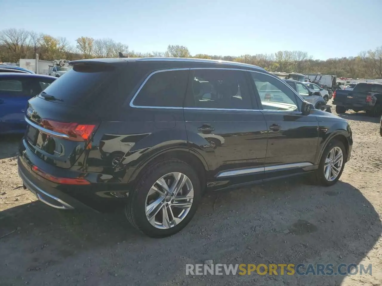3 Photograph of a damaged car WA1AXAF7XLD010021 AUDI Q7 2020