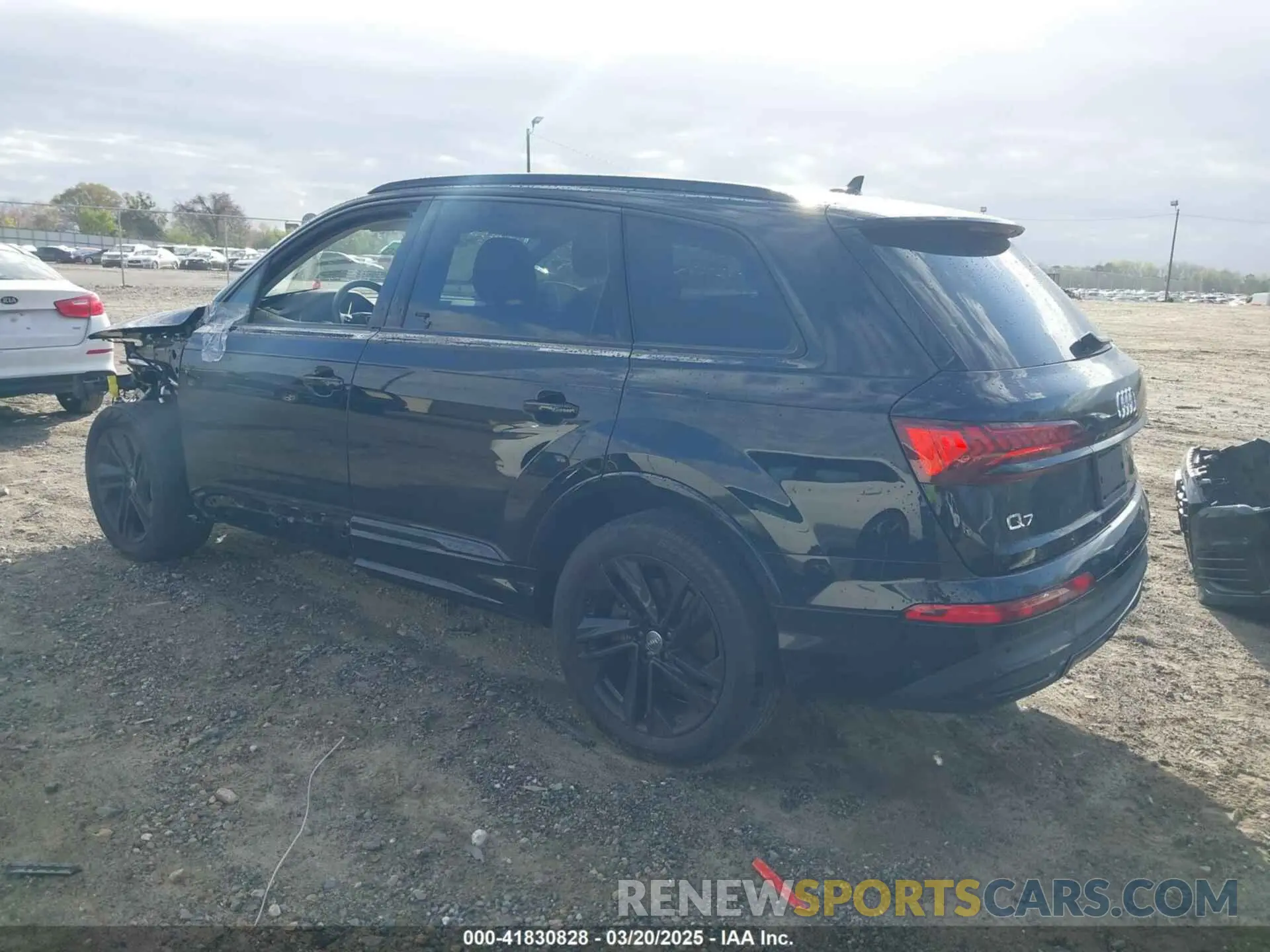 3 Photograph of a damaged car WA1LJAF74LD010610 AUDI Q7 2020
