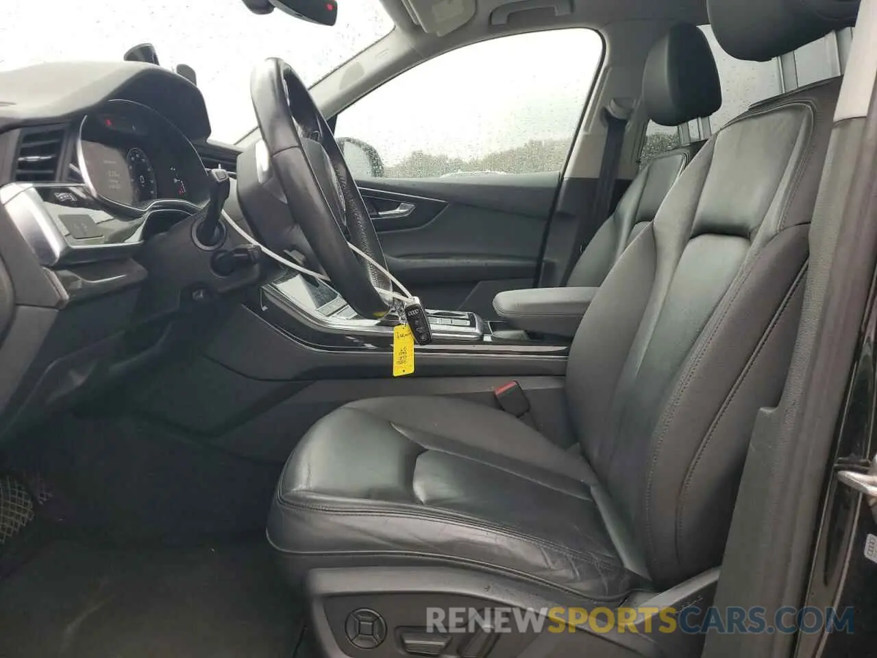 7 Photograph of a damaged car WA1LXAF70LD002390 AUDI Q7 2020