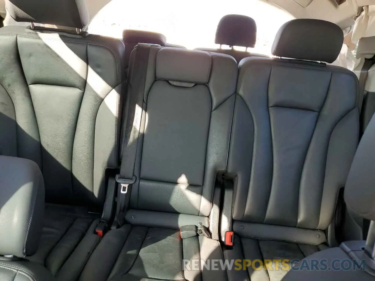 10 Photograph of a damaged car WA1LXAF70LD004642 AUDI Q7 2020