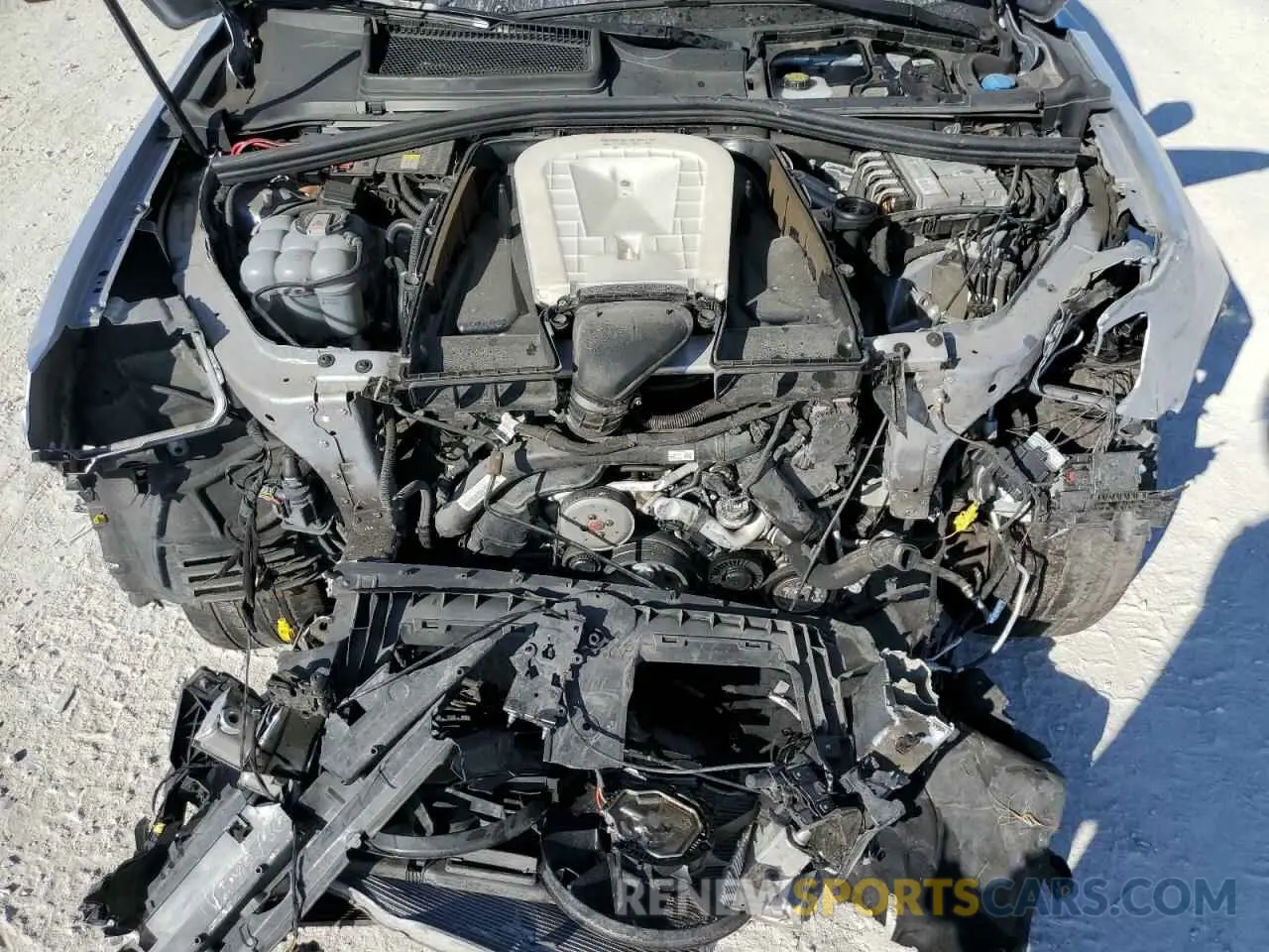 14 Photograph of a damaged car WA1LXAF70LD004642 AUDI Q7 2020