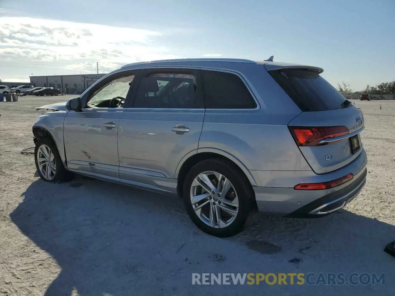 2 Photograph of a damaged car WA1LXAF70LD004642 AUDI Q7 2020