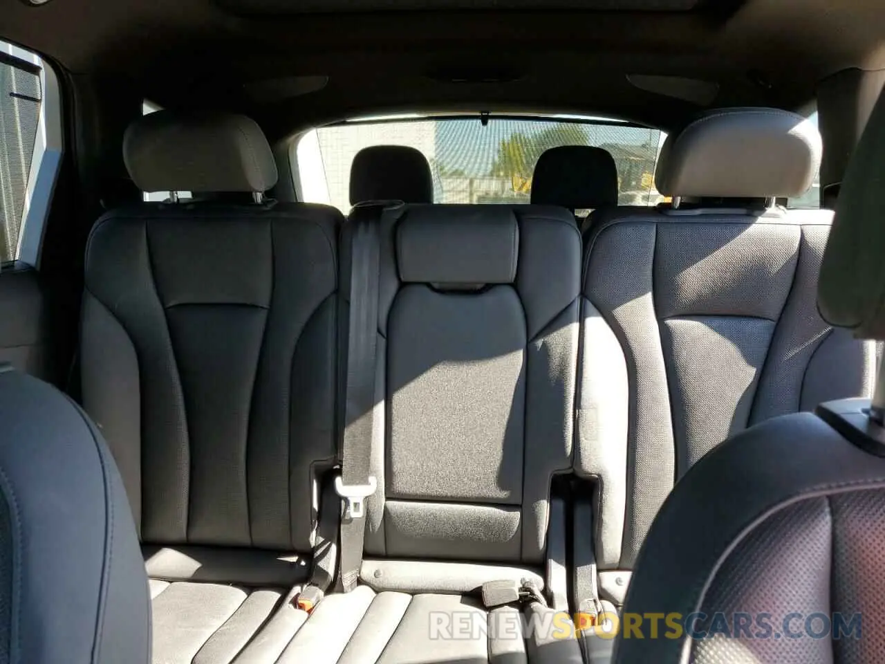 10 Photograph of a damaged car WA1LXAF70LD012546 AUDI Q7 2020