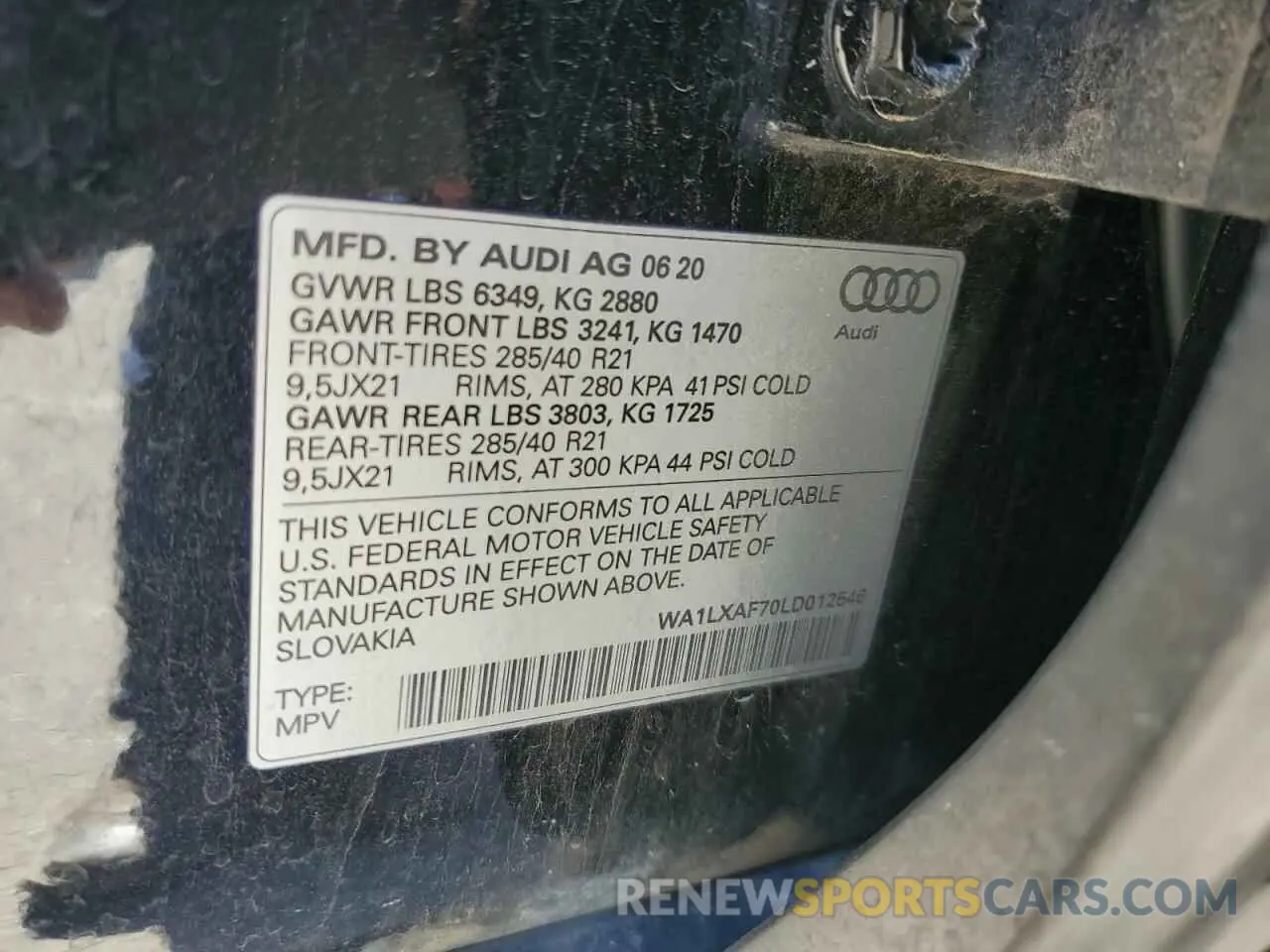14 Photograph of a damaged car WA1LXAF70LD012546 AUDI Q7 2020