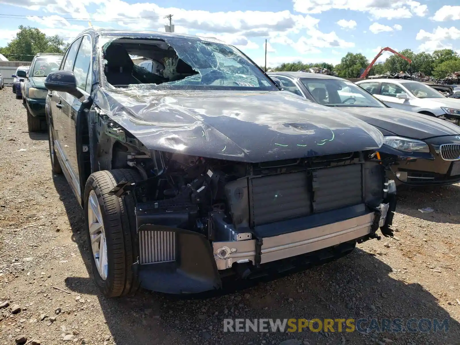 9 Photograph of a damaged car WA1LXAF73LD007065 AUDI Q7 2020