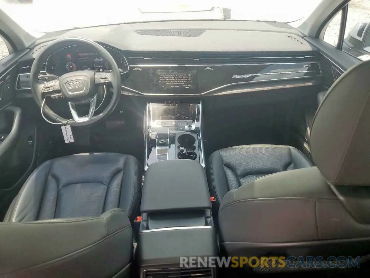 8 Photograph of a damaged car WA1LXAF74LD001792 AUDI Q7 2020
