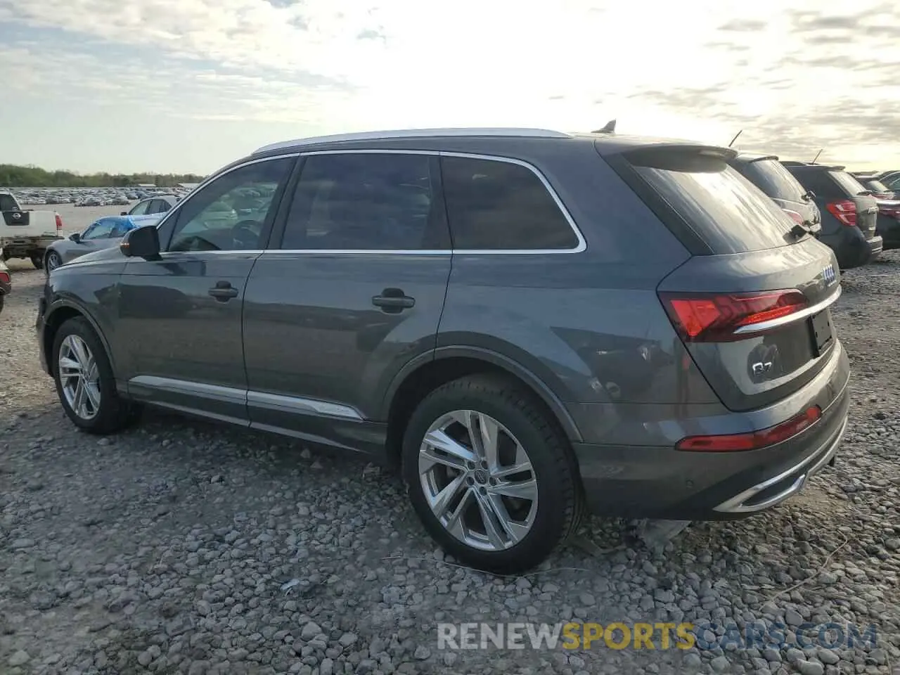 2 Photograph of a damaged car WA1LXAF75LD003051 AUDI Q7 2020
