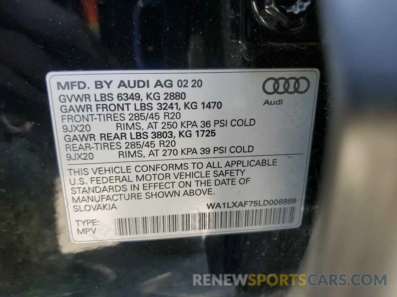 13 Photograph of a damaged car WA1LXAF75LD006869 AUDI Q7 2020