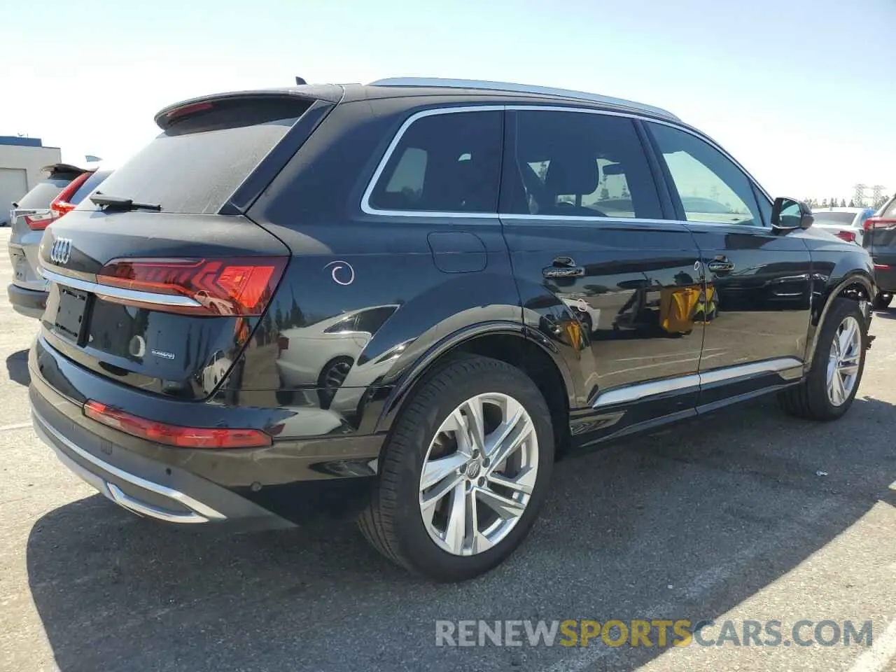3 Photograph of a damaged car WA1LXAF75LD006869 AUDI Q7 2020