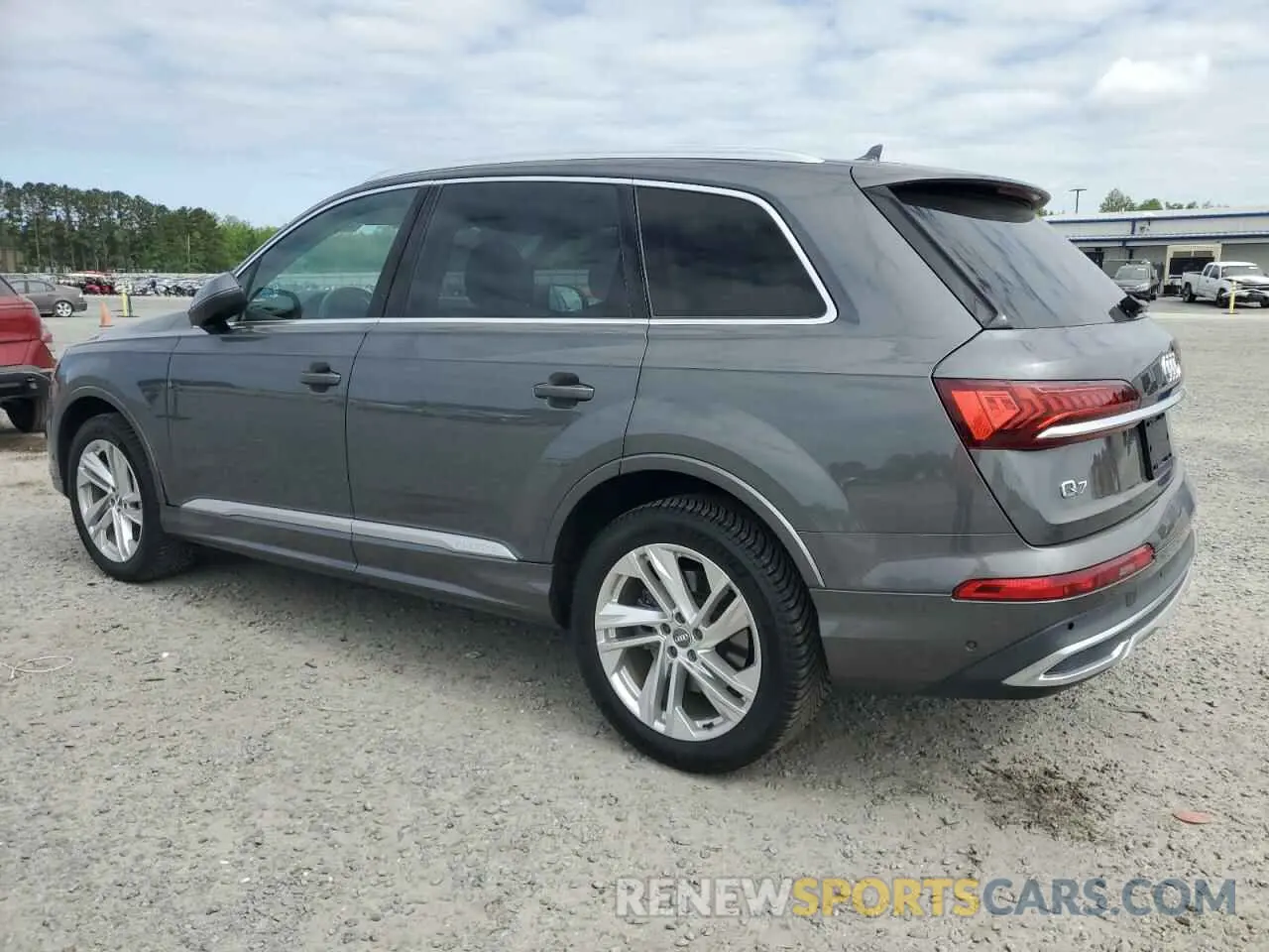2 Photograph of a damaged car WA1LXAF76LD002457 AUDI Q7 2020
