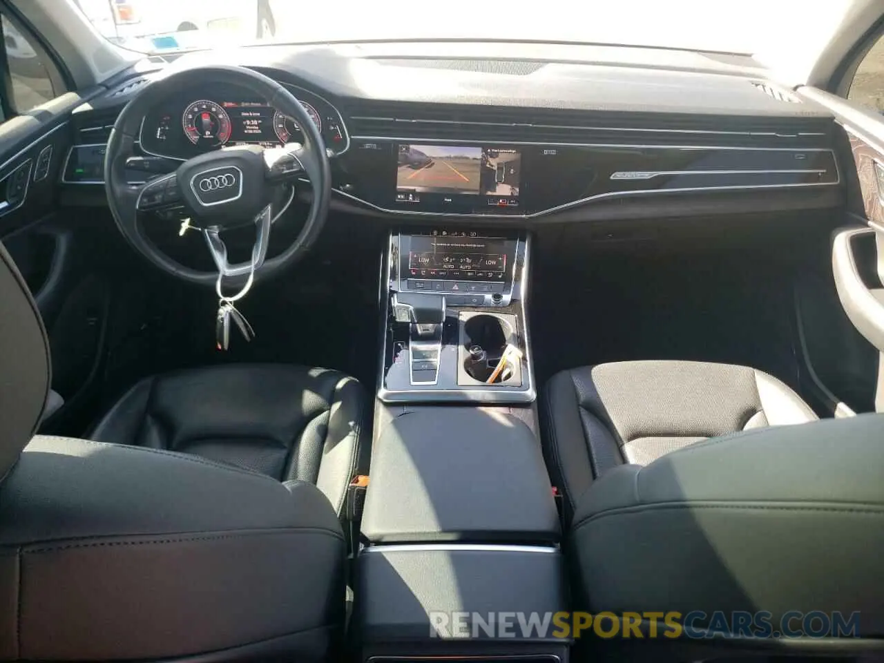 8 Photograph of a damaged car WA1LXAF77LD001317 AUDI Q7 2020
