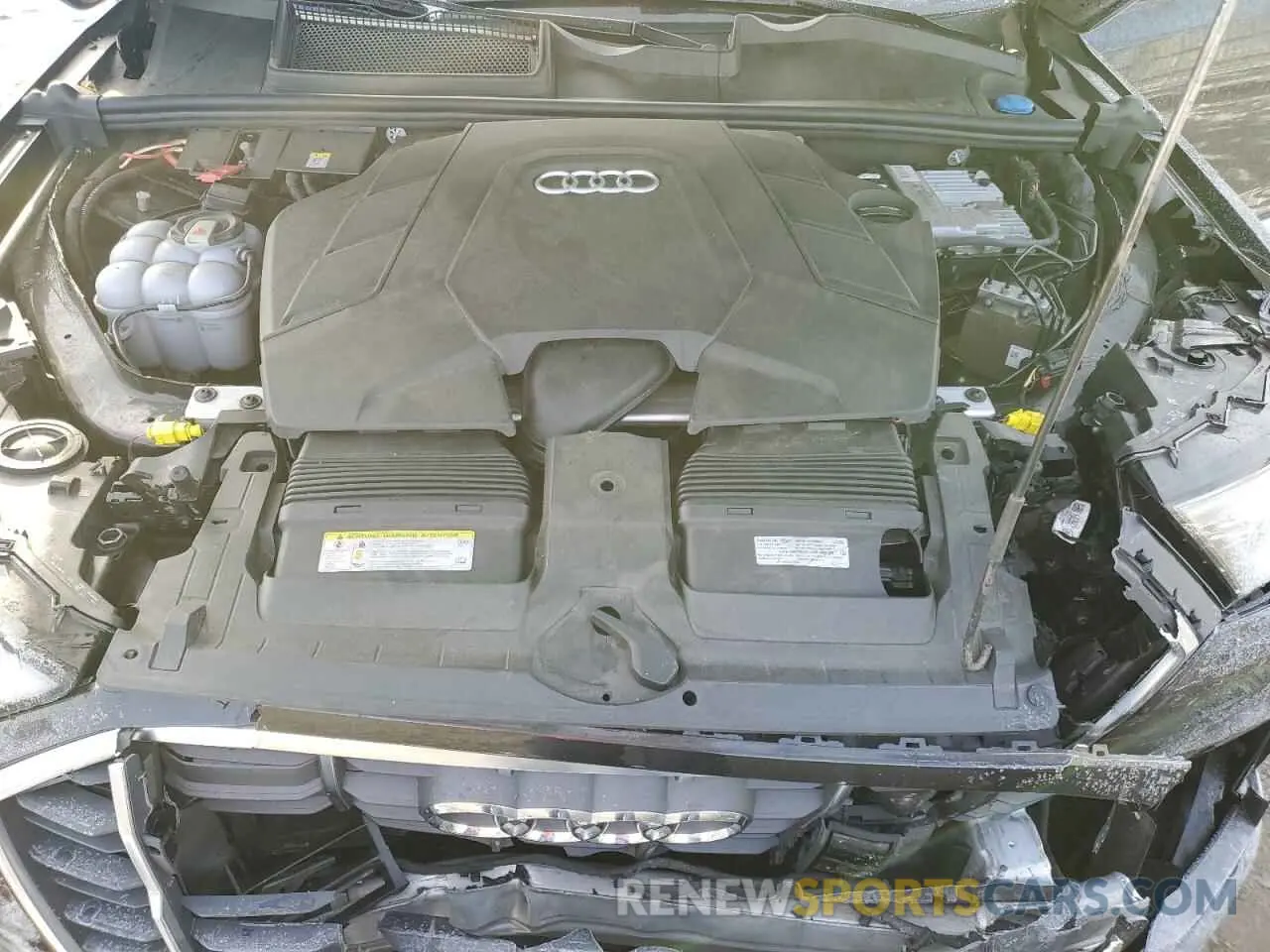 12 Photograph of a damaged car WA1LXAF78LD003495 AUDI Q7 2020