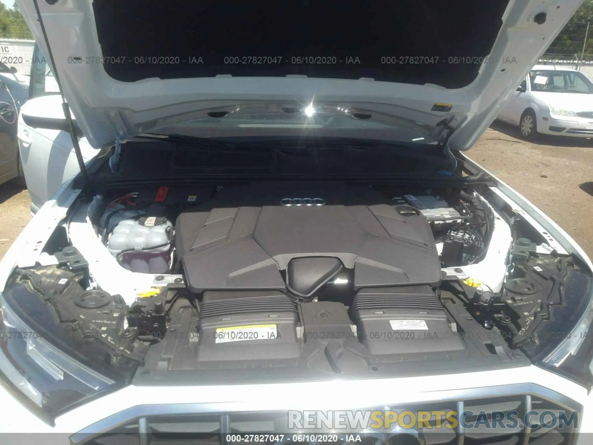 10 Photograph of a damaged car WA1LXAF79LD000444 AUDI Q7 2020