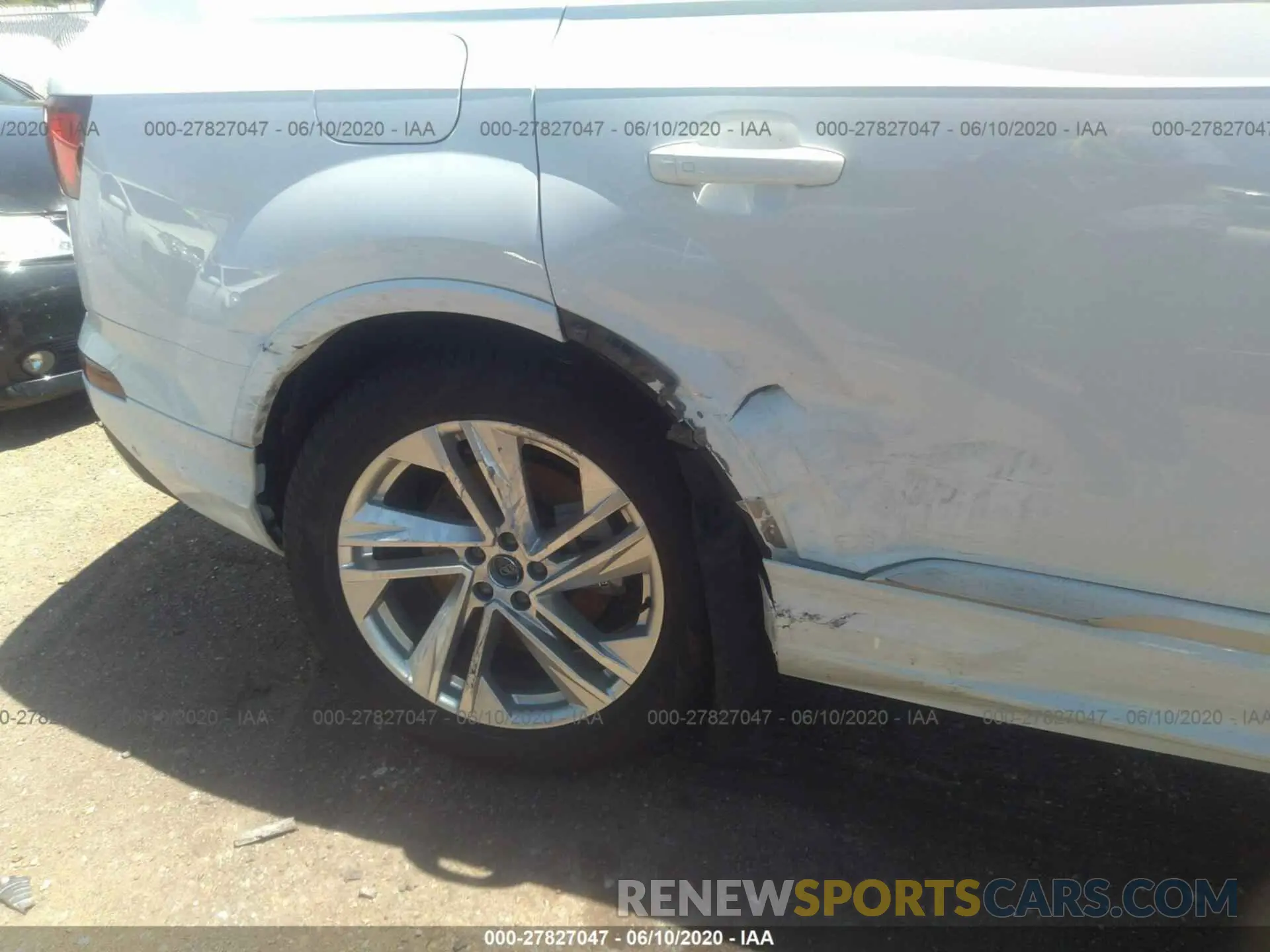 6 Photograph of a damaged car WA1LXAF79LD000444 AUDI Q7 2020