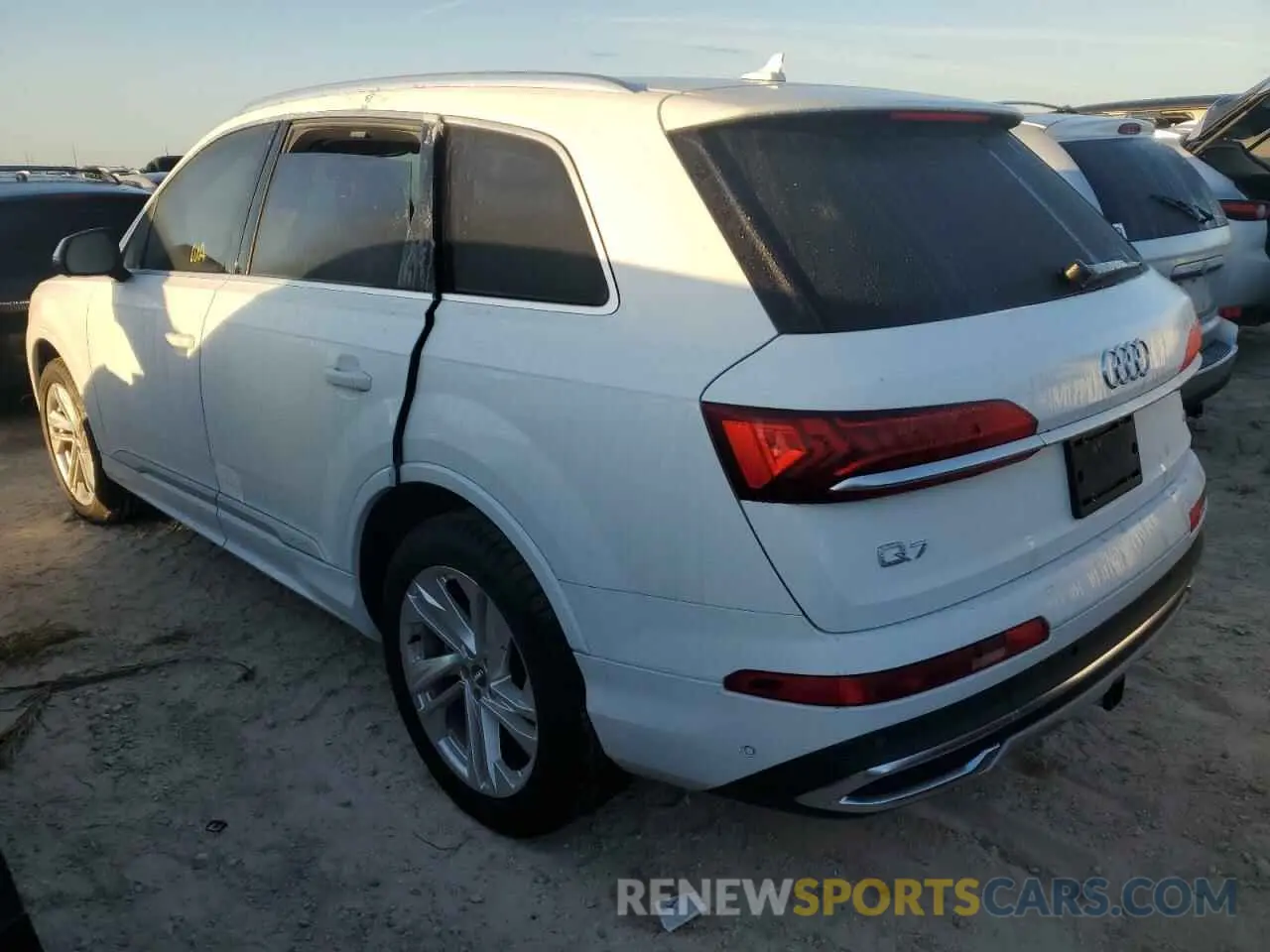 2 Photograph of a damaged car WA1LXAF7XLD001814 AUDI Q7 2020