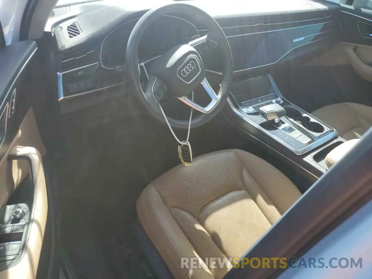 8 Photograph of a damaged car WA1LXAF7XLD001814 AUDI Q7 2020