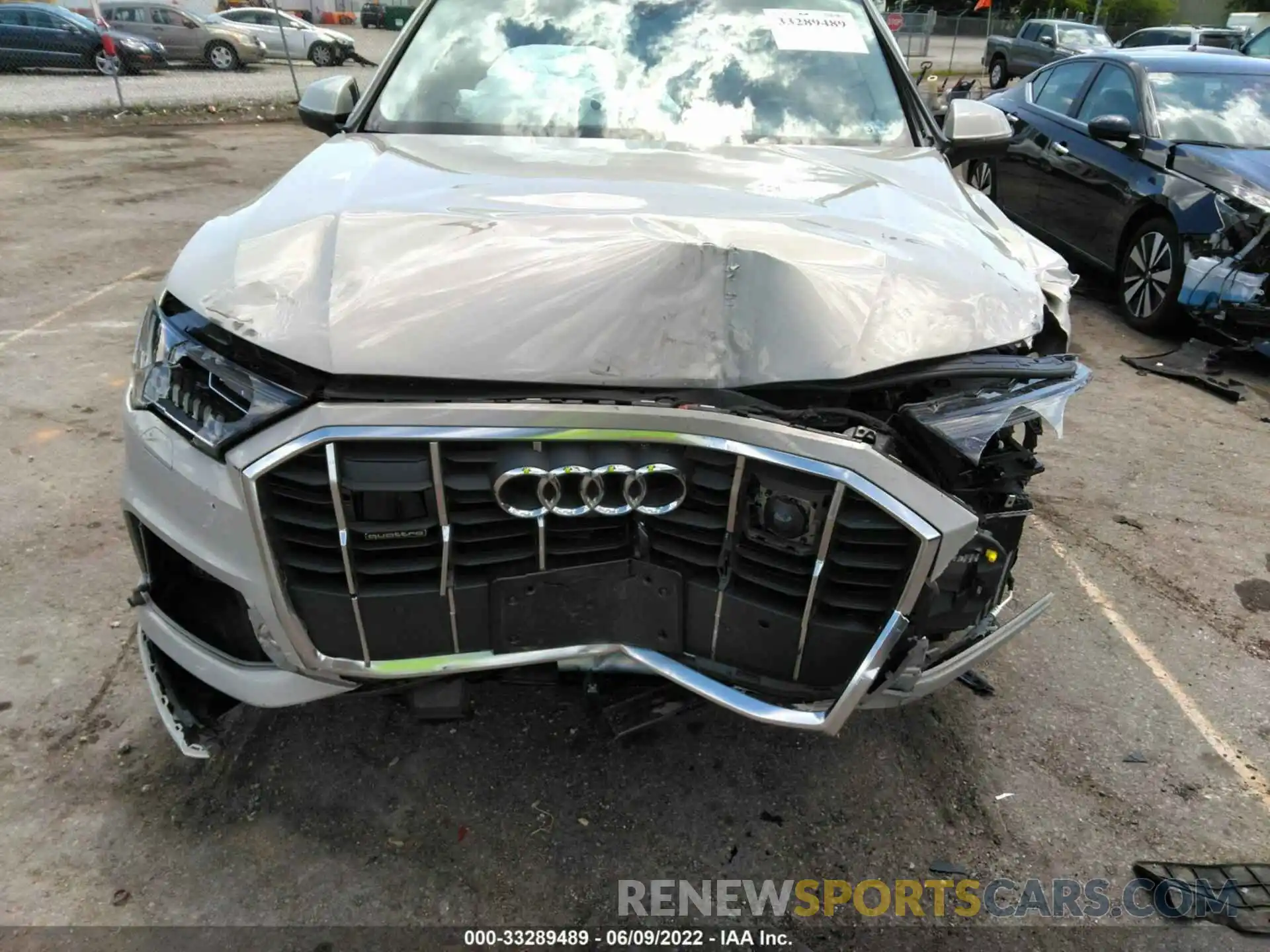 6 Photograph of a damaged car WA1LXAF7XLD006785 AUDI Q7 2020