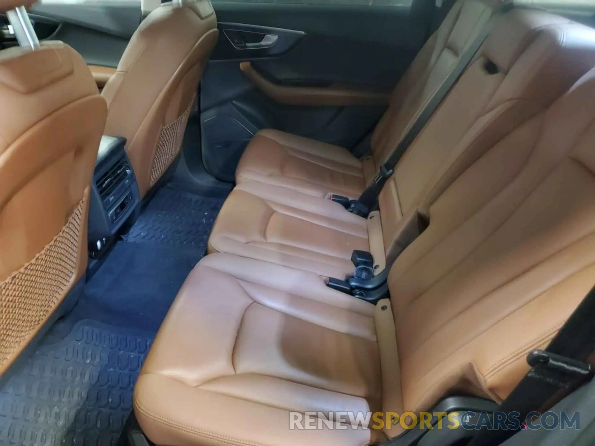 2 Photograph of a damaged car WA1LXBF7XLD004332 AUDI Q7 2020