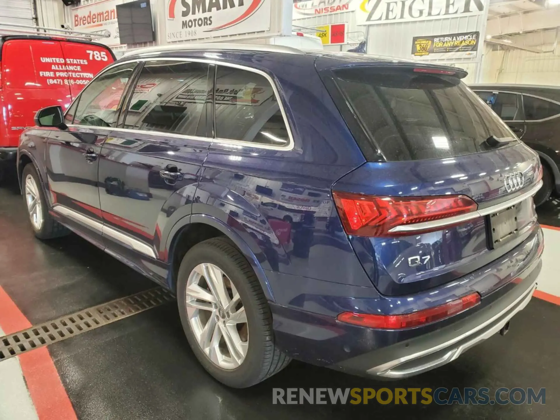 8 Photograph of a damaged car WA1LXBF7XLD004332 AUDI Q7 2020