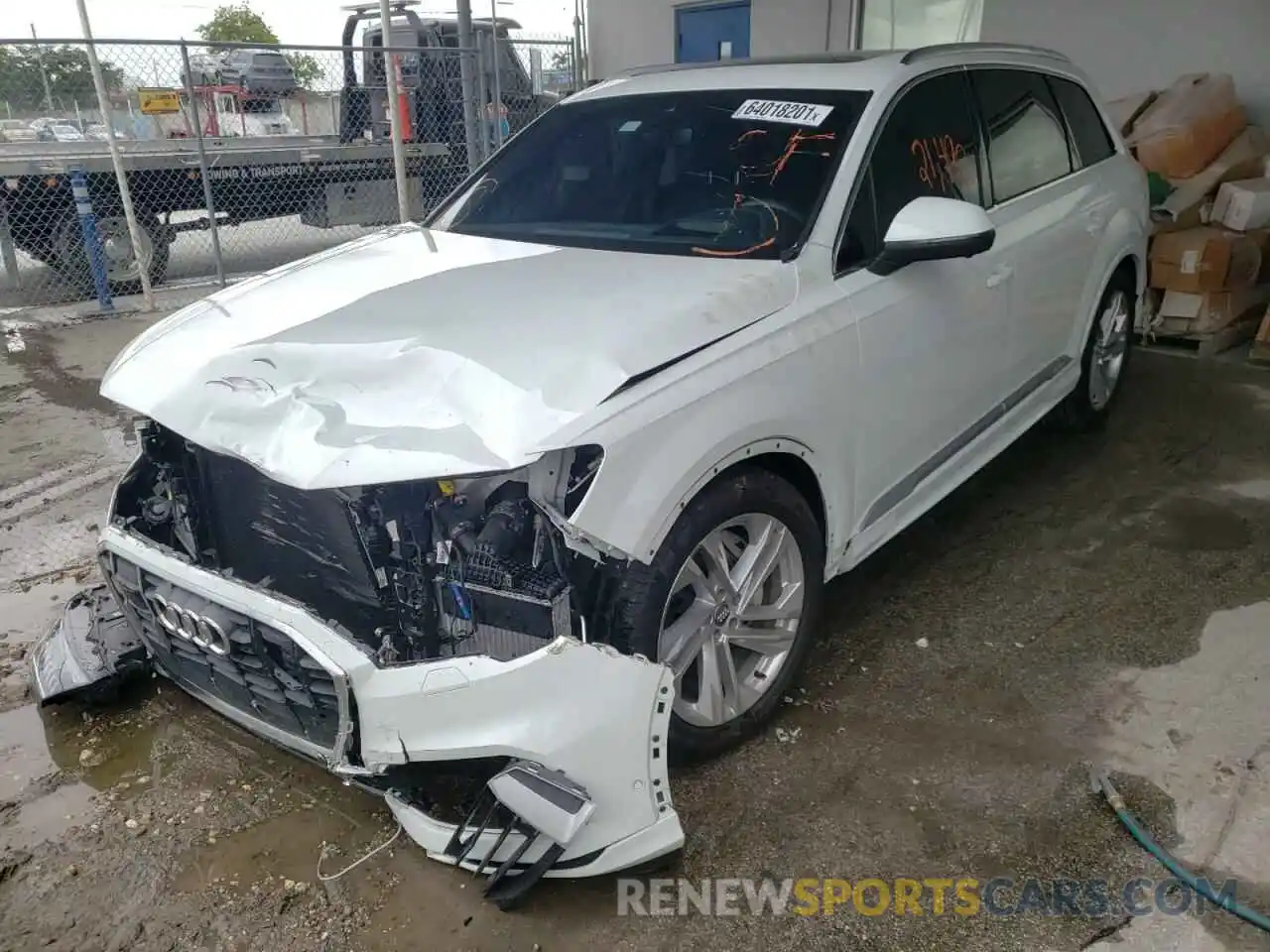 2 Photograph of a damaged car WA1VXAF70LD004729 AUDI Q7 2020