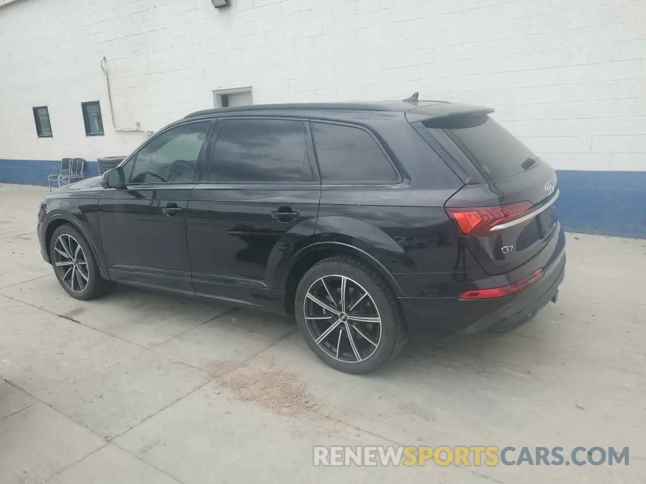 2 Photograph of a damaged car WA1VXAF70LD011731 AUDI Q7 2020