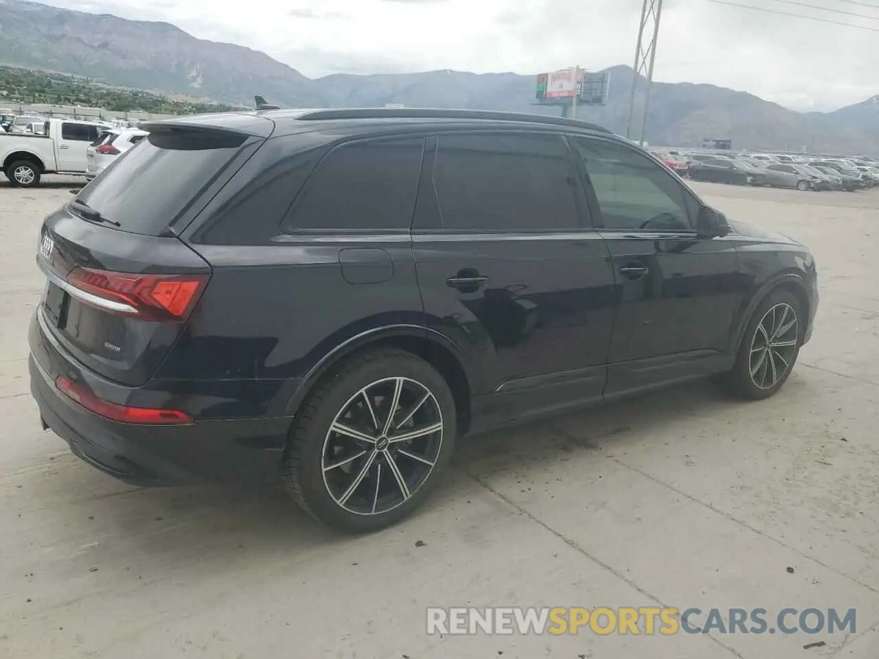 3 Photograph of a damaged car WA1VXAF70LD011731 AUDI Q7 2020