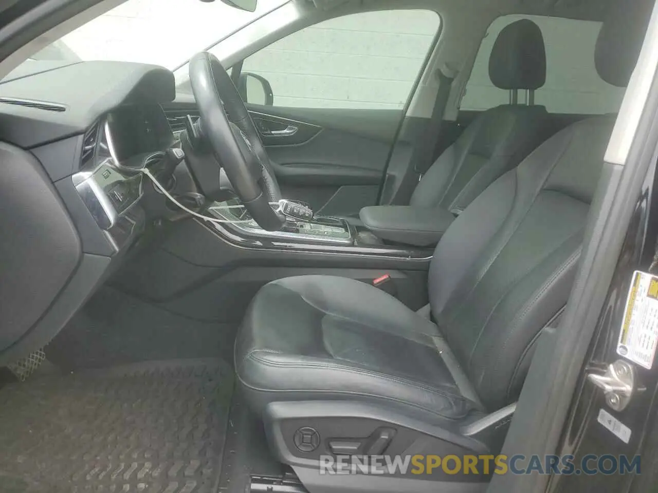 7 Photograph of a damaged car WA1VXAF70LD011731 AUDI Q7 2020