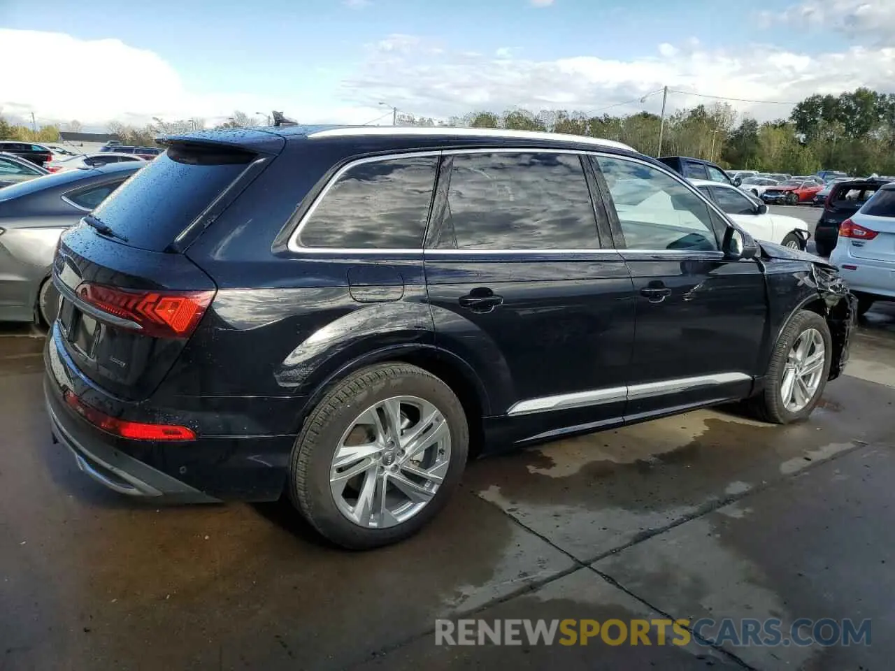 3 Photograph of a damaged car WA1VXAF73LD004983 AUDI Q7 2020