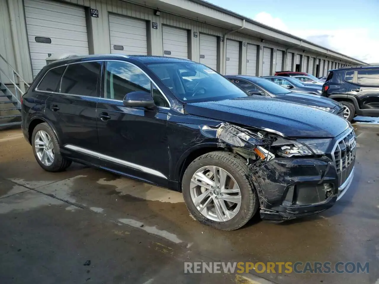 4 Photograph of a damaged car WA1VXAF73LD004983 AUDI Q7 2020