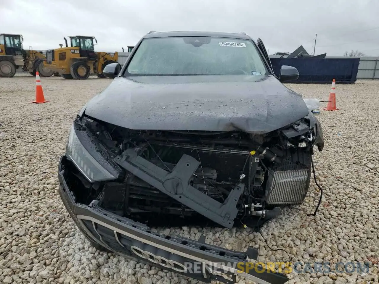 14 Photograph of a damaged car WA1VXAF74LD008654 AUDI Q7 2020