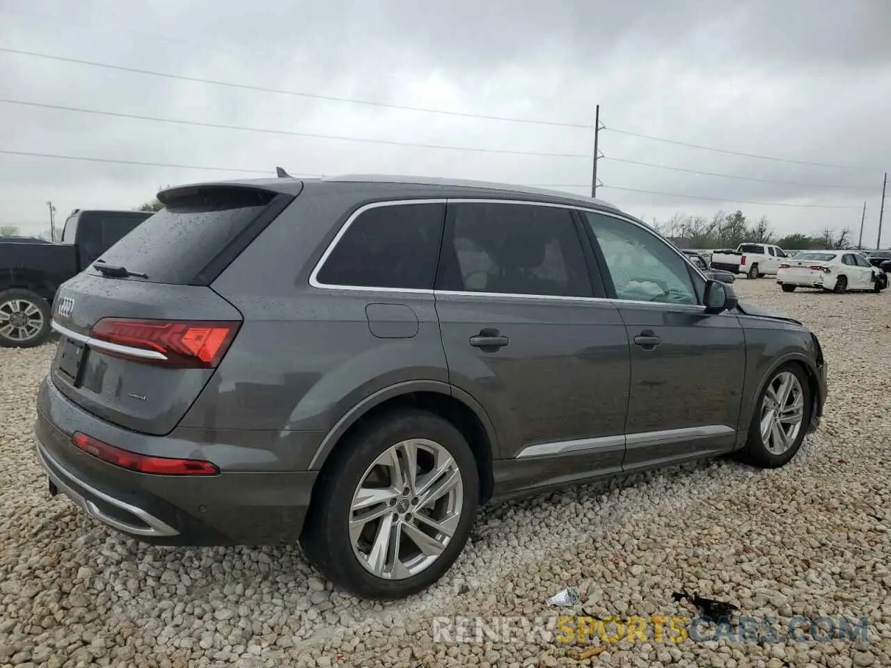 3 Photograph of a damaged car WA1VXAF74LD008654 AUDI Q7 2020