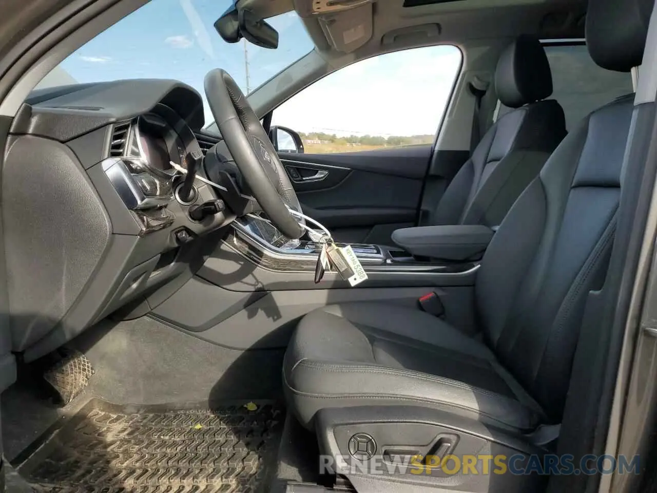 7 Photograph of a damaged car WA1VXAF76LD013385 AUDI Q7 2020
