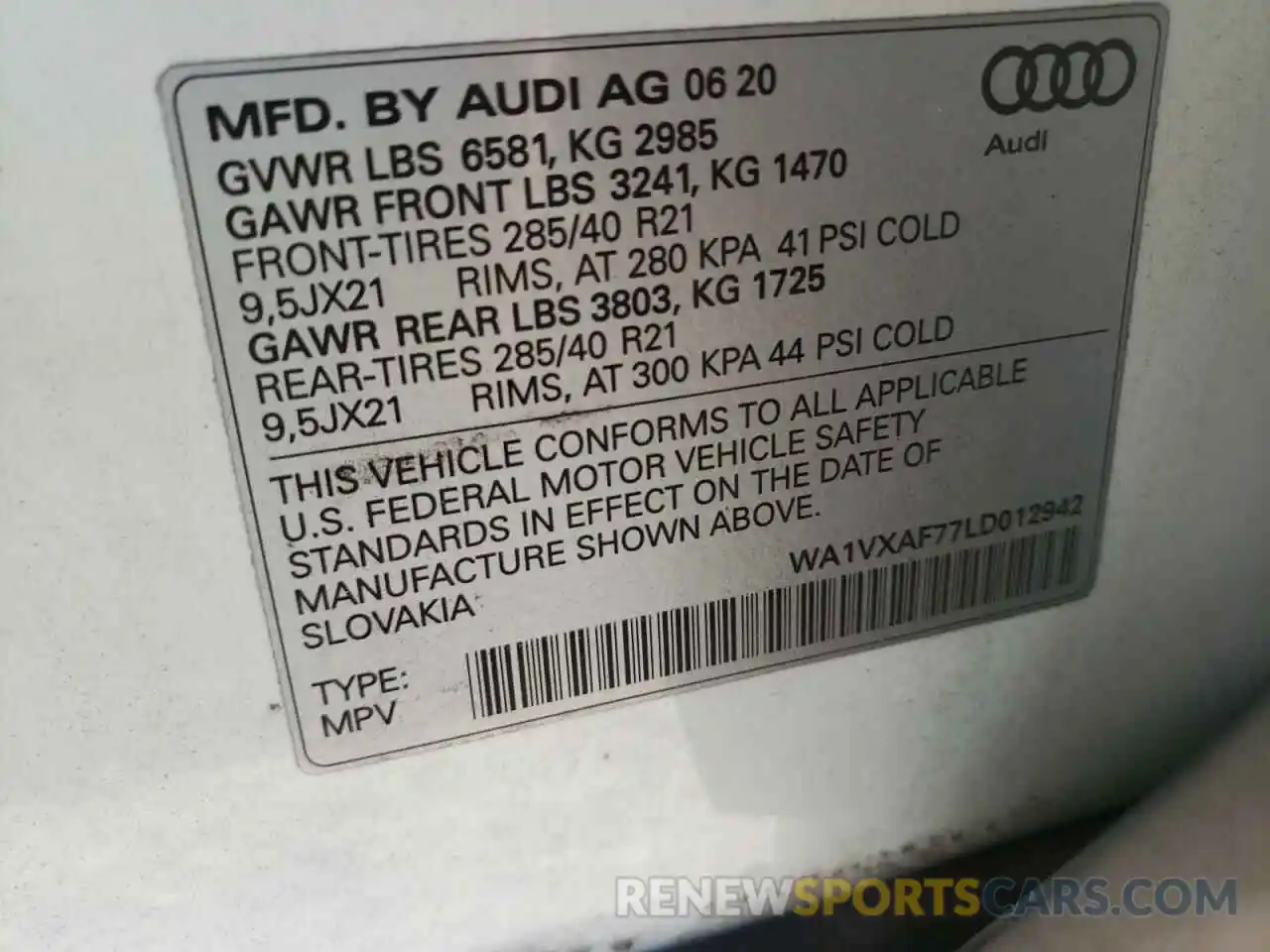 10 Photograph of a damaged car WA1VXAF77LD012942 AUDI Q7 2020