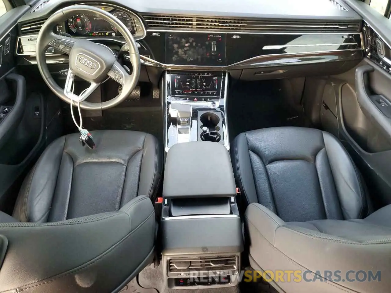 8 Photograph of a damaged car WA1VXAF78LD005739 AUDI Q7 2020