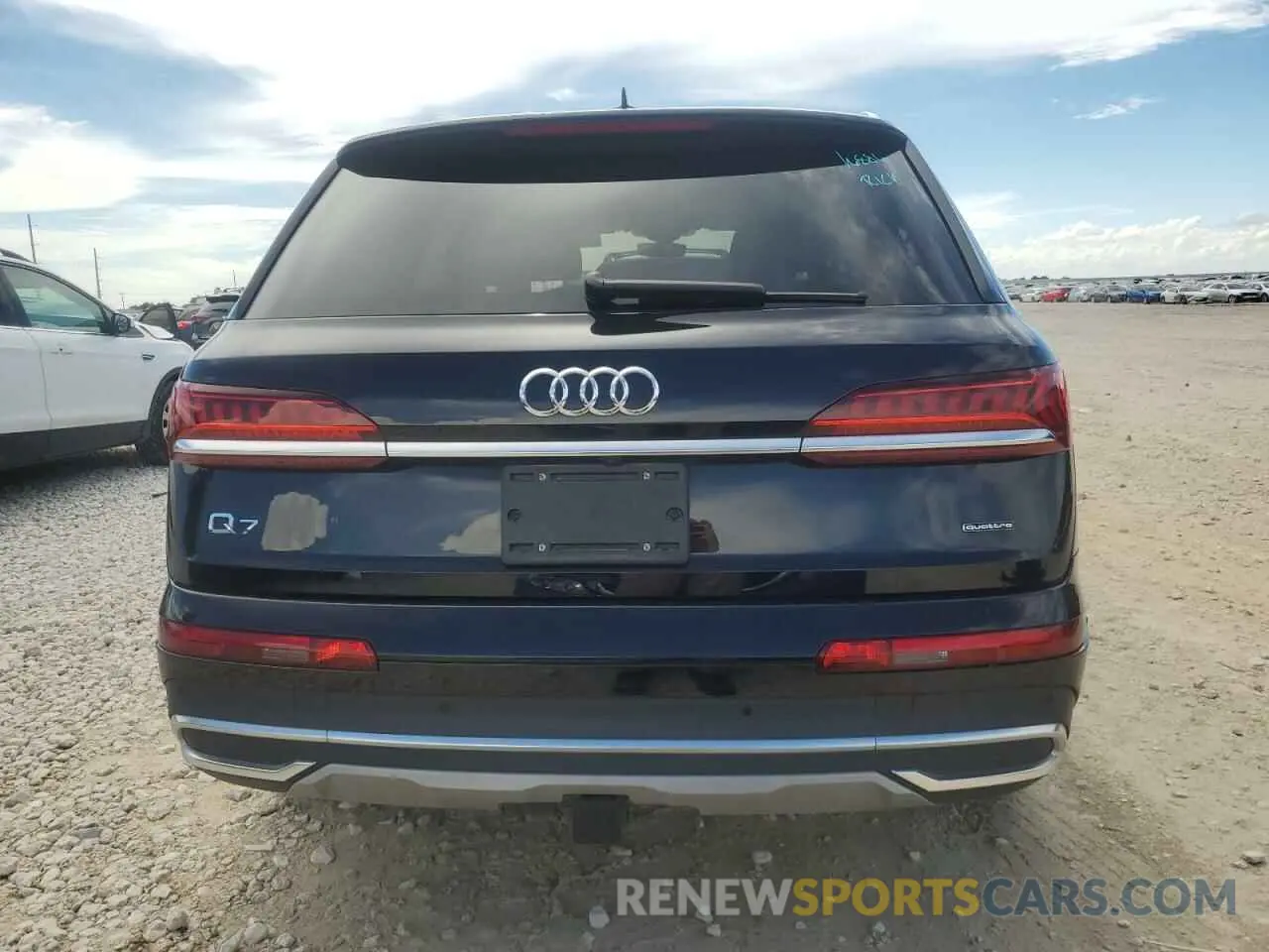 6 Photograph of a damaged car WA1VXAF79LD001263 AUDI Q7 2020