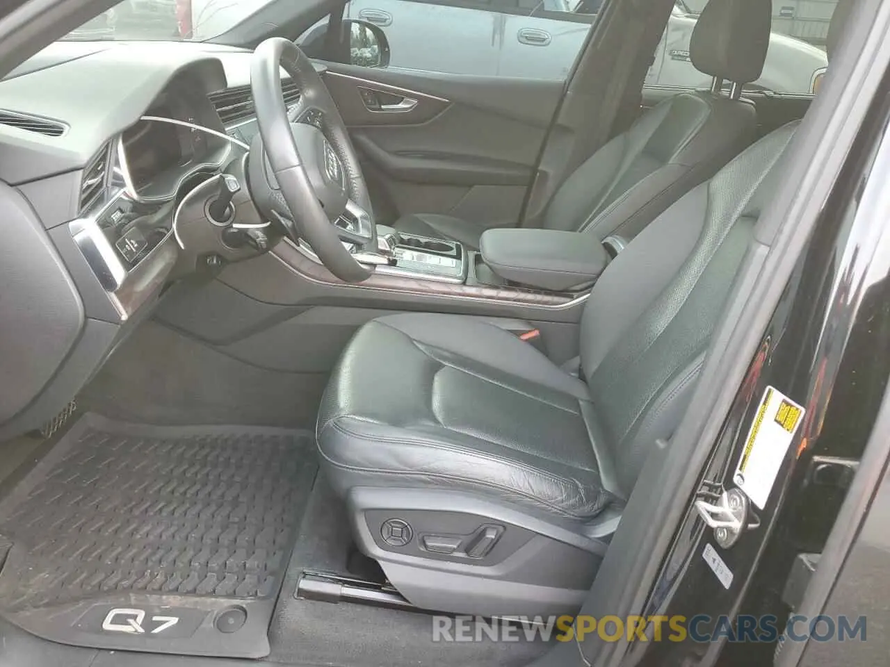 7 Photograph of a damaged car WA1VXAF7XLD008853 AUDI Q7 2020
